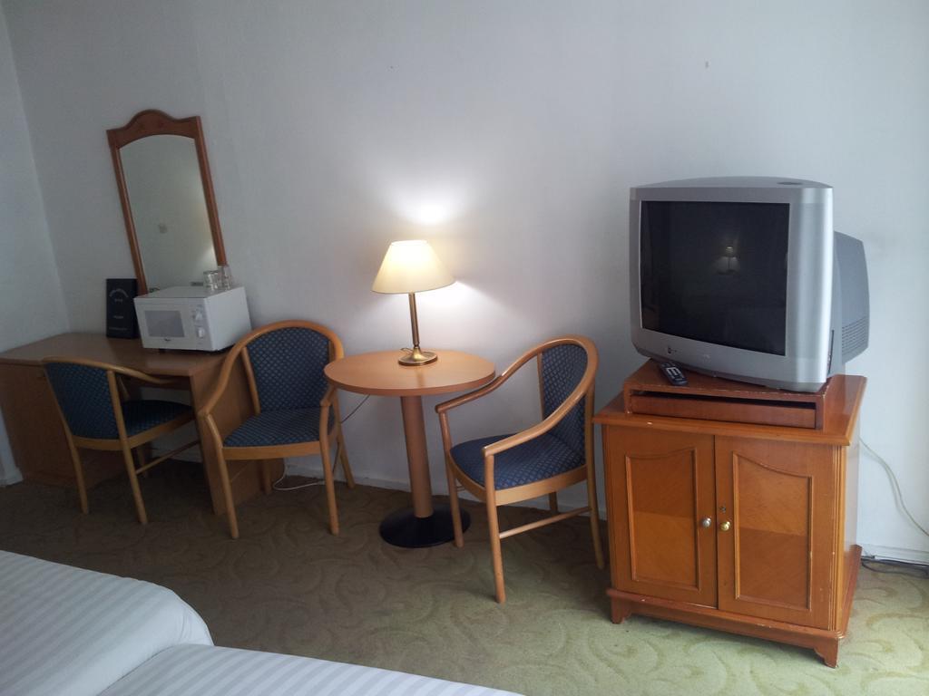 Hotel Keyserlei Antwerpen Kültér fotó