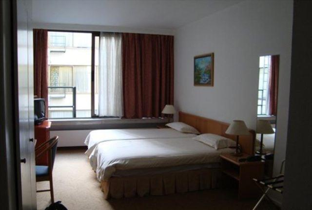 Hotel Keyserlei Antwerpen Szoba fotó